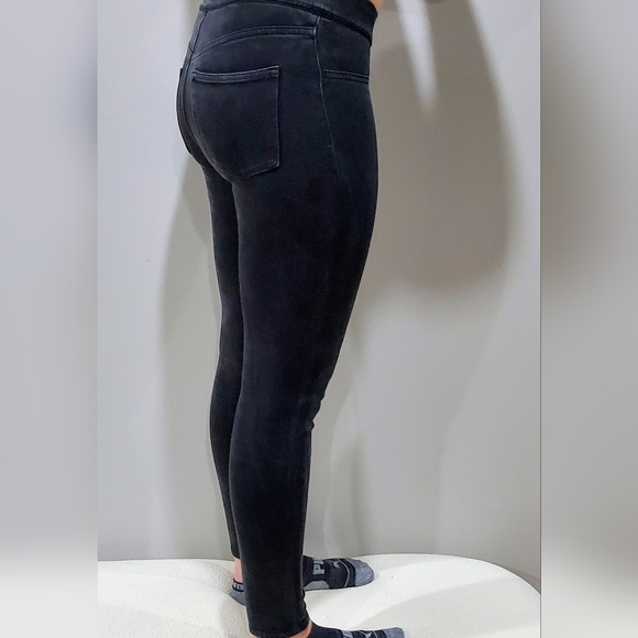 Madewell Anywhere Jean Black Skinny Size 27 High Rise Pull-On - Picture 2 of 7